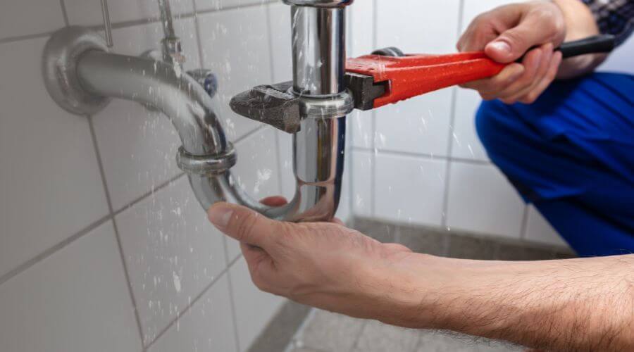 Expert burst pipe repair services in Pellston, MI